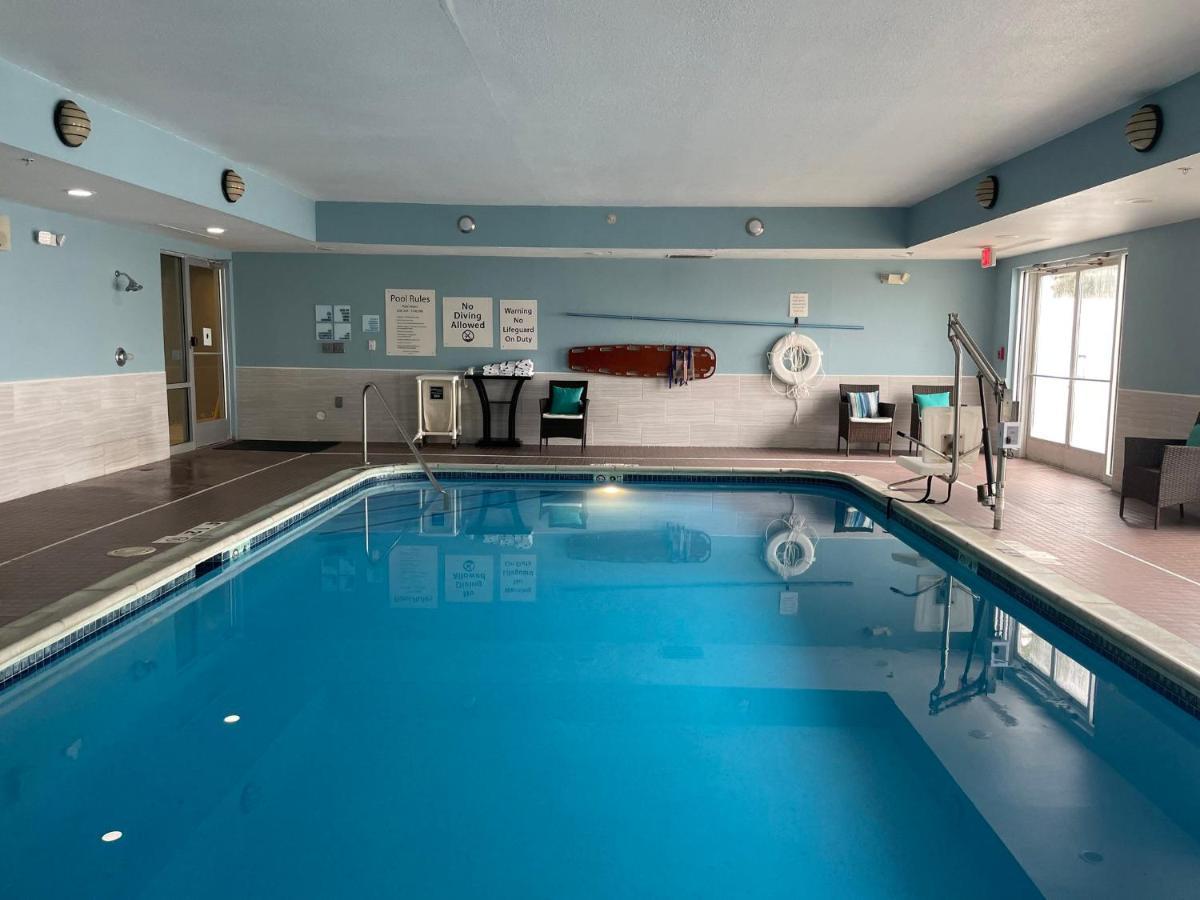 Holiday Inn Express Lapeer By Ihg Bagian luar foto
