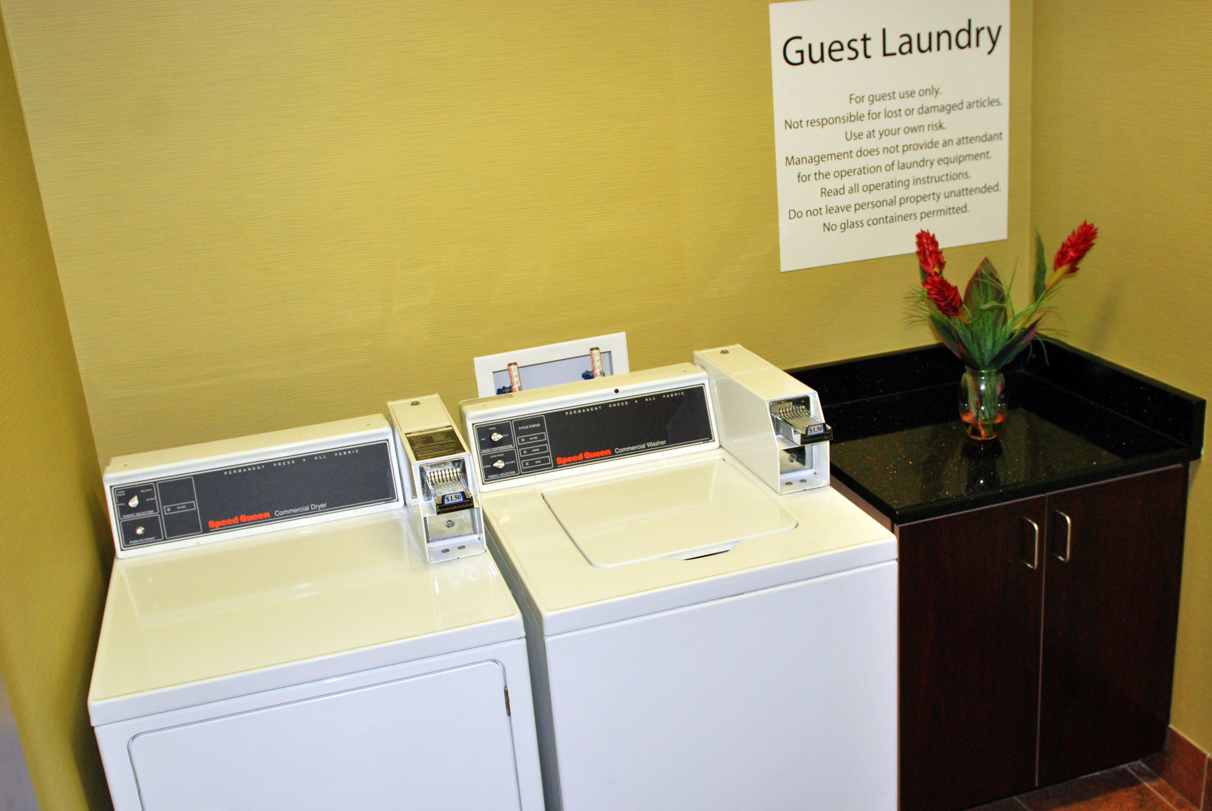 Holiday Inn Express Lapeer By Ihg Bagian luar foto