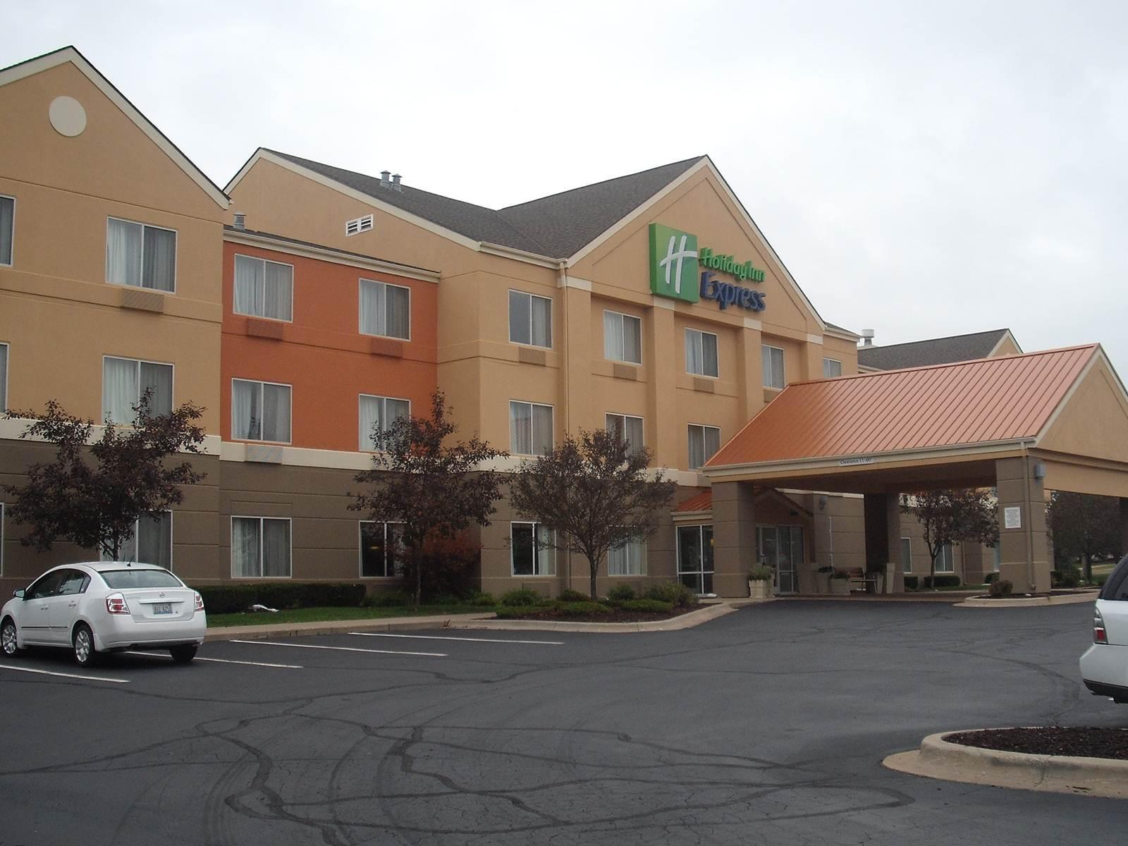Holiday Inn Express Lapeer By Ihg Bagian luar foto