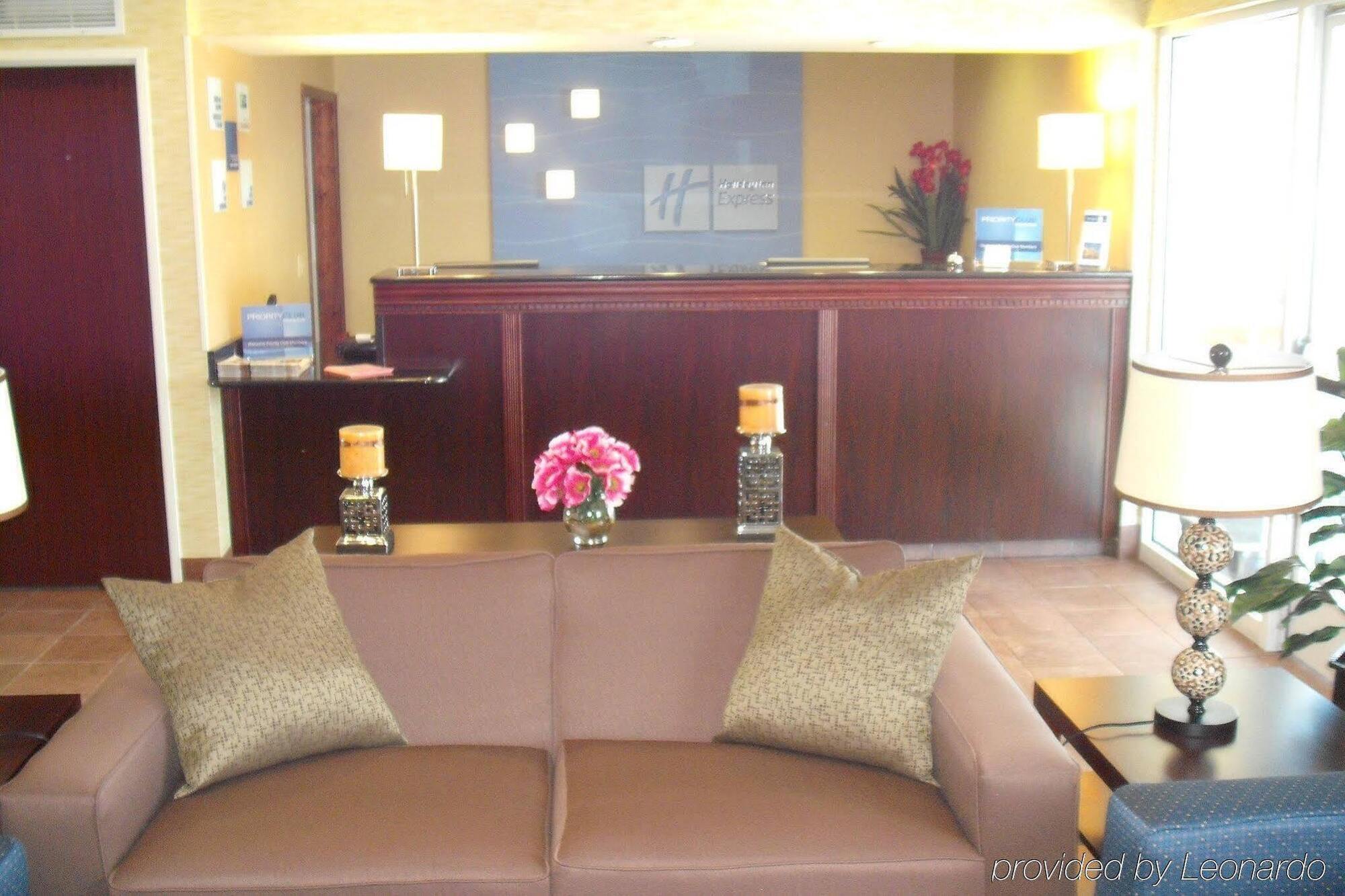 Holiday Inn Express Lapeer By Ihg Bagian luar foto